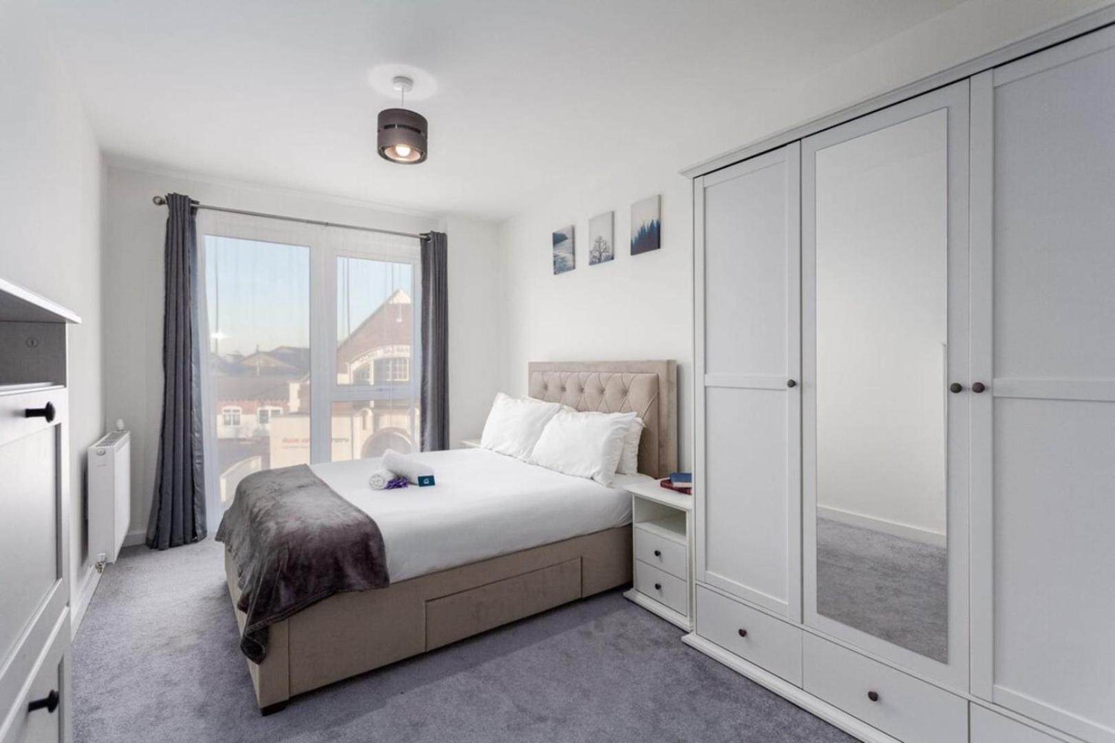 Classy Cricklewood Home London Eksteriør billede