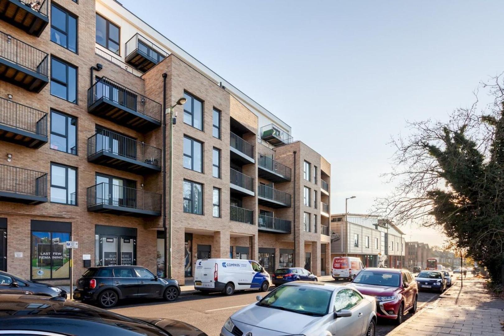 Classy Cricklewood Home London Eksteriør billede