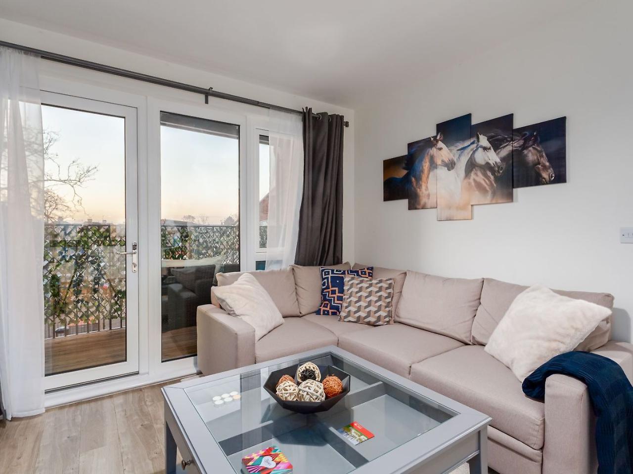 Classy Cricklewood Home London Eksteriør billede